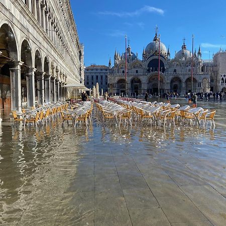 Peggy Suite Venecia Exterior foto
